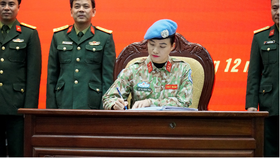 /UploadStore/admin/221230 C22 HN Tong ket nam/Picture14.png